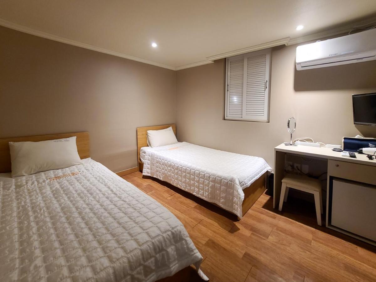 Hotel Mini 釜山広域市 エクステリア 写真